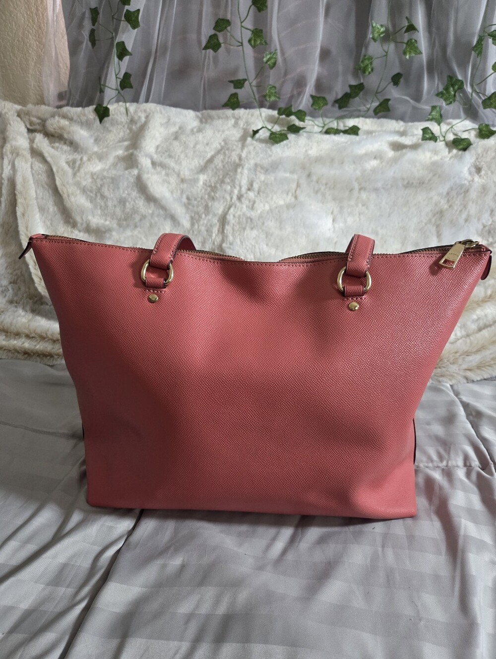 Coach Gallery Tote - Picture 7 of 16